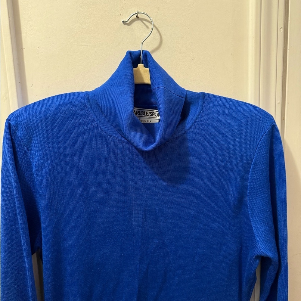 New Carlisle 100% Silk Turtleneck Sweater - Picture 3 of 9